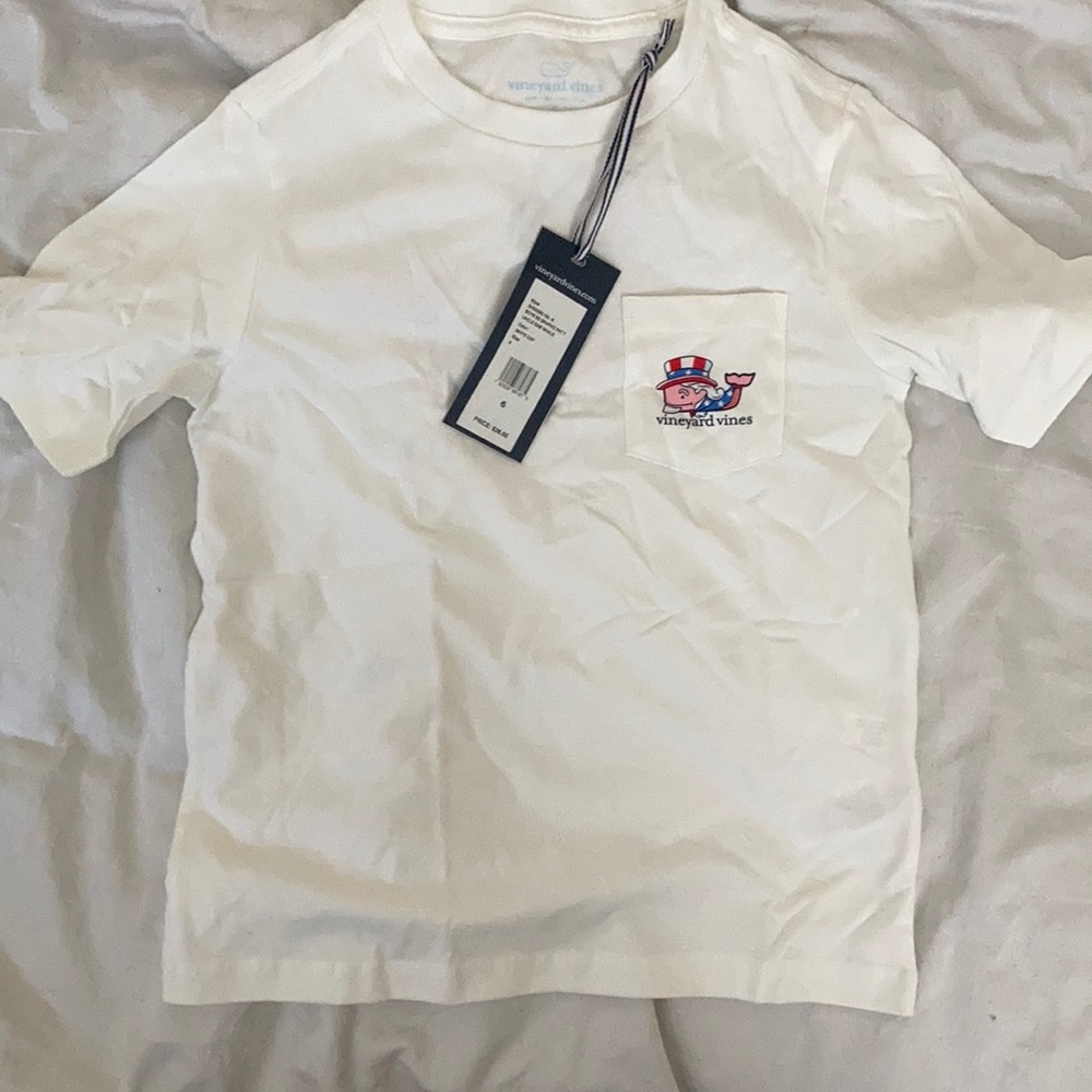 Boys vineyard vines t-shirt BNWT
